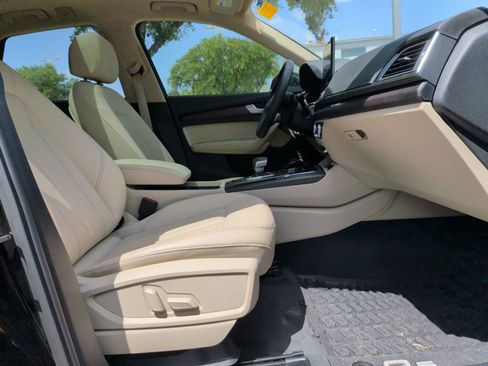 Certified 2023 Audi Q5 2.0T Premium w/ Convenience Package AWD/4WD image 33