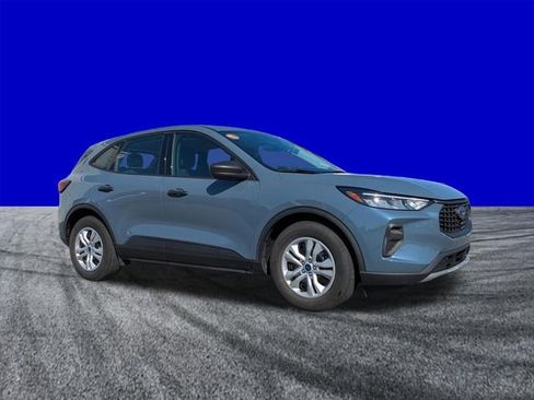 Certified 2023 Ford Escape FWD image 2