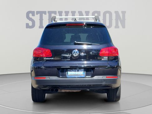Used 2017 Volkswagen Tiguan Wolfsburg Edition AWD/4WD image 4