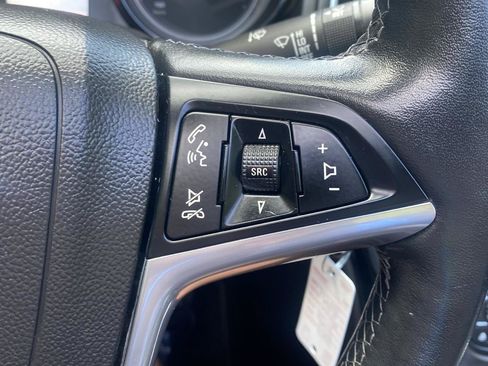Used 2019 Buick Cascada Premium FWD image 11