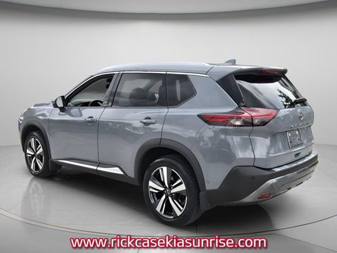 Used 2023 Nissan Rogue SL w/ SL Premium Package FWD image 8