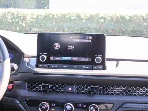 Used 2023 Honda Accord LX image 19