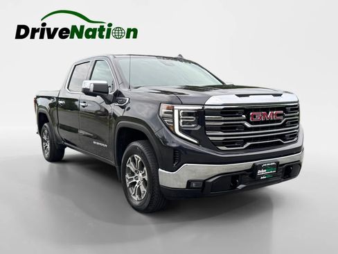 Used 2026 GMC Sierra 1500 SLT AWD/4WD image 3