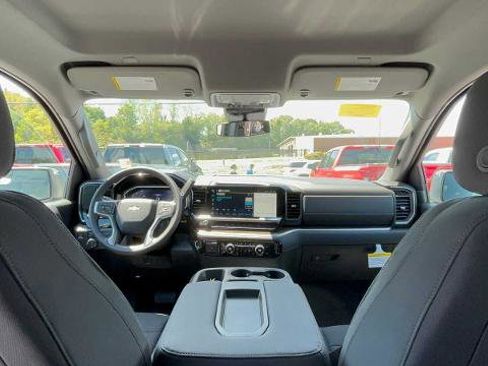 Used 2026 Chevrolet Silverado 1500 LT AWD/4WD image 26