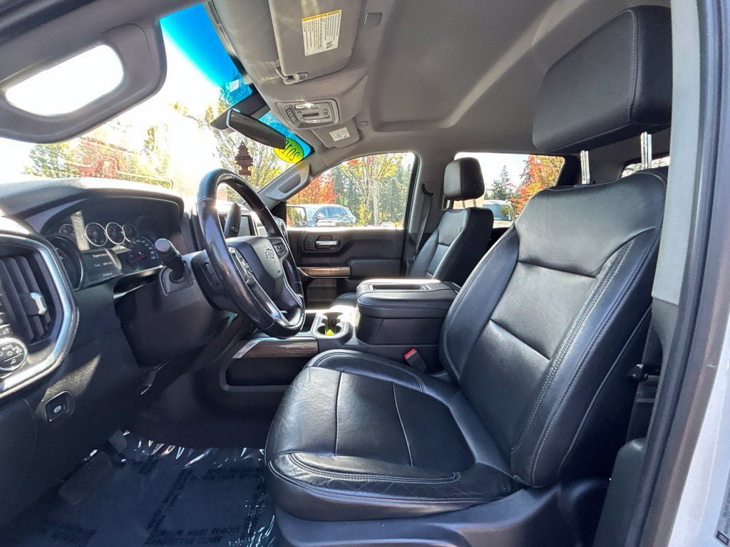 Used 2019 Chevrolet Silverado 1500 RST w/ True North Edition AWD/4WD image 14