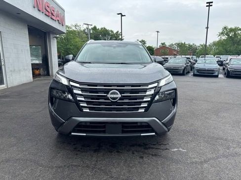 Used 2026 Nissan Rogue SL AWD/4WD image 7