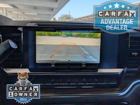Used 2023 Chevrolet Silverado 1500 RST AWD/4WD image 9