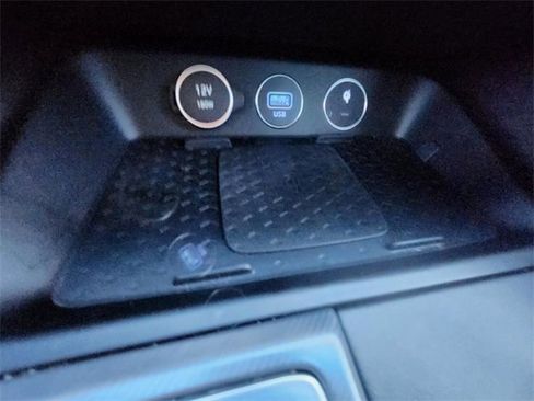 Used 2025 Genesis G70 2.5T w/ Sport Prestige Package image 16