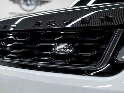 Used 2022 Land Rover Range Rover Sport SVR AWD/4WD image 14