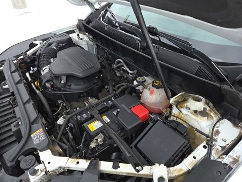 Used 2018 GMC Acadia SLE image 68