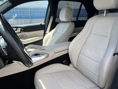 Certified 2025 Mercedes-Benz GLE 450 4MATIC image 12