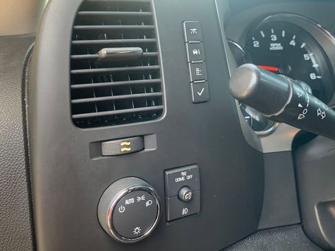 Used 2011 GMC Sierra 1500 SLE w/ Power Tech Package image 20