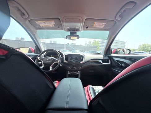 Used 2023 GMC Terrain SLE w/ Driver Convenience Package AWD/4WD image 13