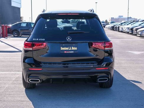 Used 2023 Mercedes-Benz GLB 250 image 5