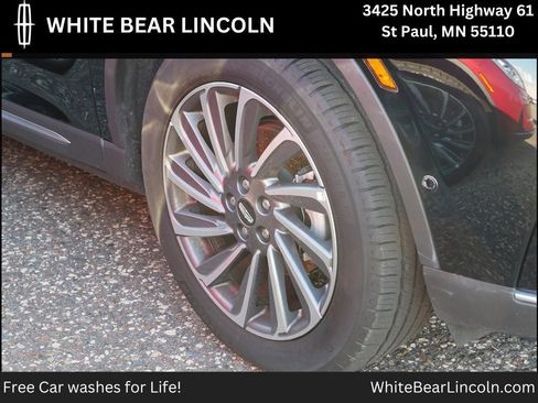 Certified 2023 Lincoln Corsair Reserve w/ Equipment Group 202A image 10