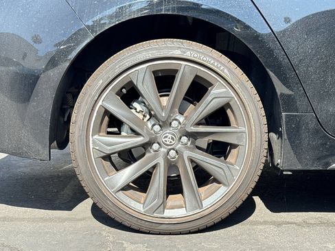 Certified 2024 Toyota Corolla SE w/ SE Premium Package FWD image 4