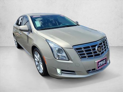 Used 2015 Cadillac XTS Luxury w/ Driver Awareness Package AWD/4WD image 8