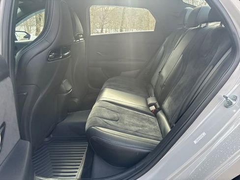 Used 2023 Hyundai Elantra N FWD image 10