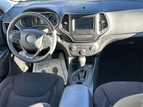 Used 2020 Jeep Cherokee Latitude image 27