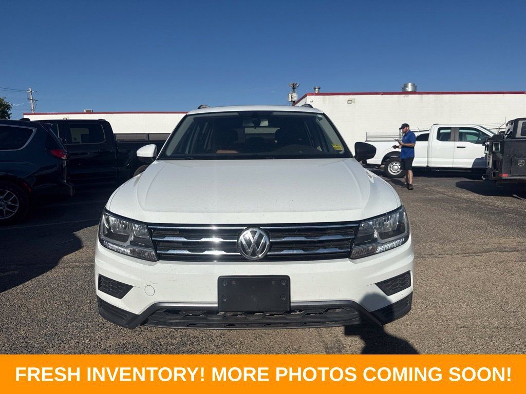 Used 2019 Volkswagen Tiguan SE w/ Panoramic Sunroof Package AWD/4WD image 7