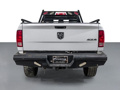 Used 2014 RAM 2500 Tradesman w/ Chrome Appearance Group AWD/4WD image 7