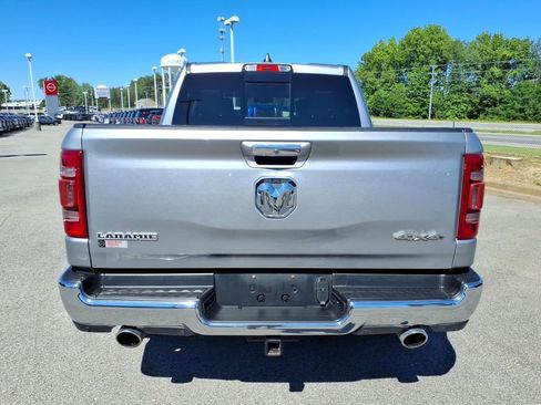 Used 2019 RAM 1500 Laramie AWD/4WD image 17