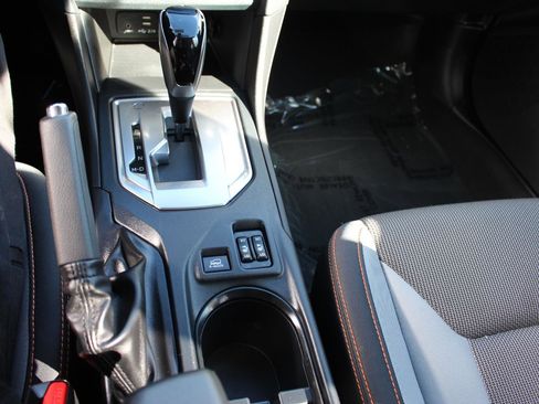 Used 2022 Subaru Crosstrek 2.0i Premium w/ Popular Package #4 image 26