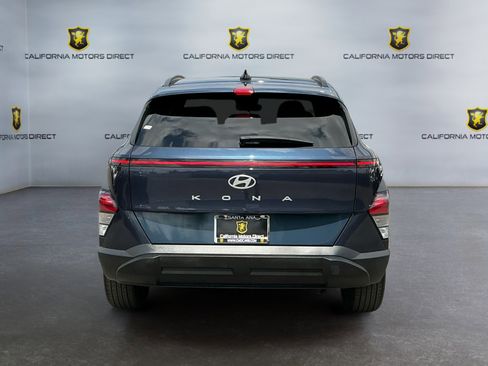 Used 2025 Hyundai Kona SEL FWD image 6