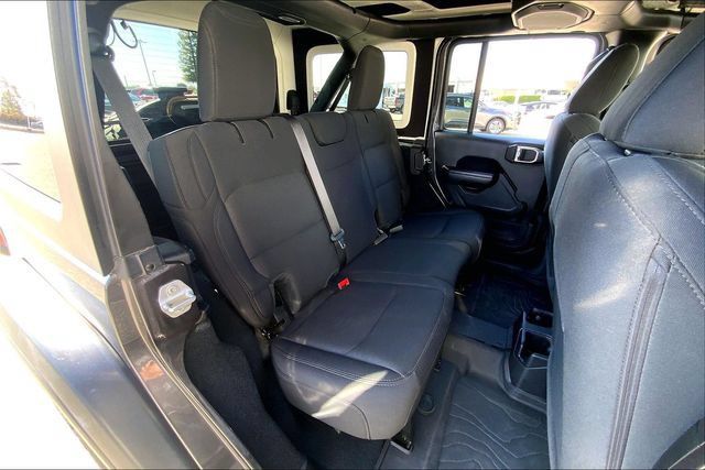 Used 2020 Jeep Wrangler Unlimited Sport AWD/4WD image 25