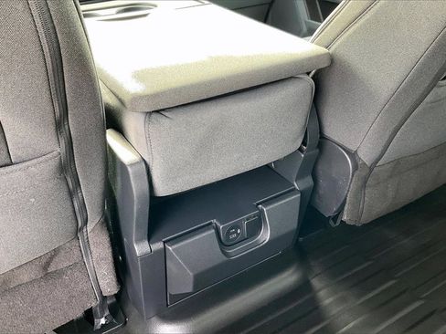 Used 2023 Ford F150 XLT w/ XTR Package image 31