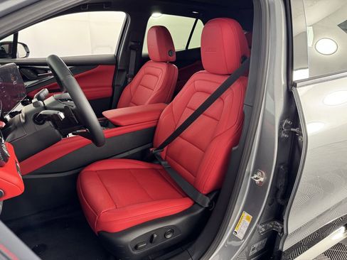 New 2026 Chevrolet Blazer EV SS image 6