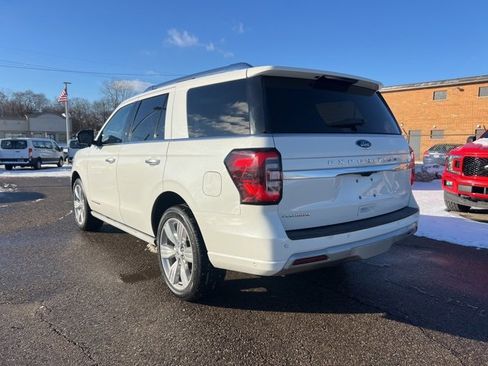Certified 2022 Ford Expedition Platinum image 6