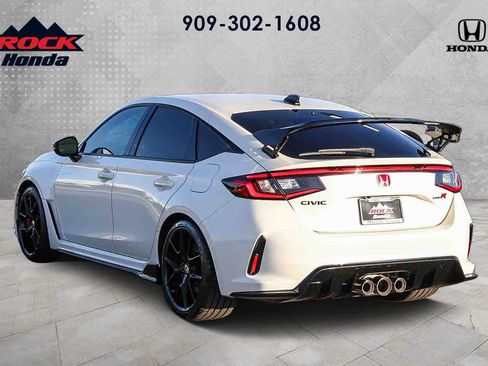 Certified 2023 Honda Civic Type R image 6