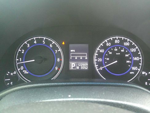 Used 2012 INFINITI G37 Journey w/ Premium Pkg RWD image 10