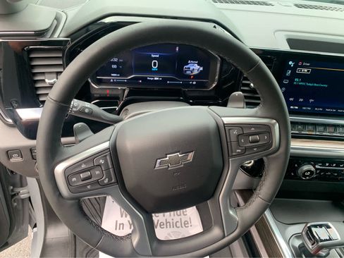 Used 2024 Chevrolet Silverado 1500 LT Trail Boss w/ Convenience Package II image 13