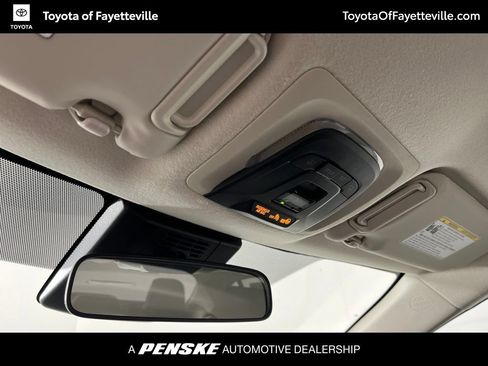 Used 2026 Toyota Corolla LE FWD image 26