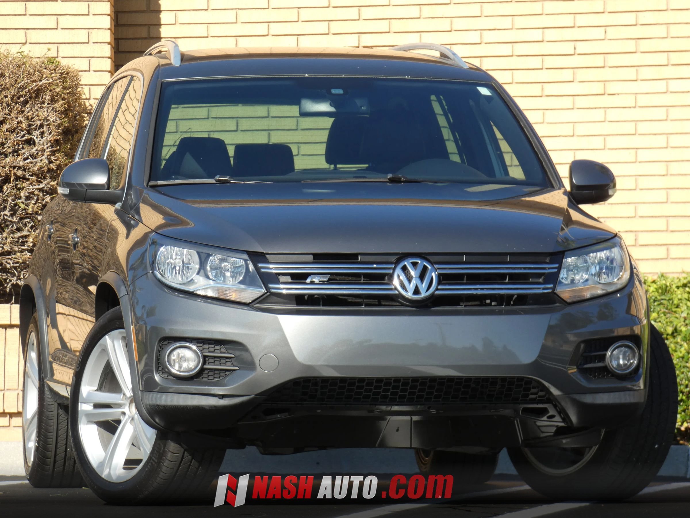 Used 2016 Volkswagen Tiguan R-Line FWD image 5