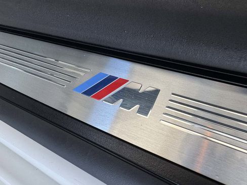 Used 2013 BMW 750Li 750Li image 25