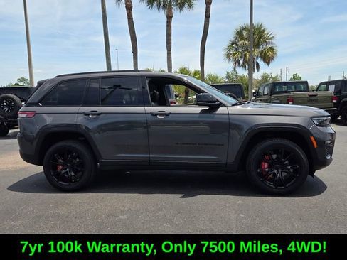 Certified 2025 Jeep Grand Cherokee Limited w/ Luxury Tech Group II AWD/4WD image 8