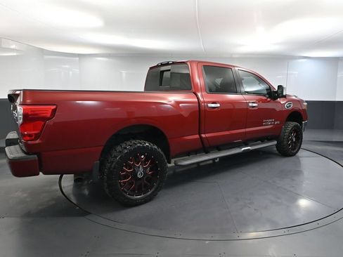 Used 2018 Nissan Titan SL w/ Texas Titan Edition AWD/4WD image 4