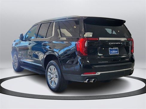 Certified 2025 GMC Yukon Denali image 3