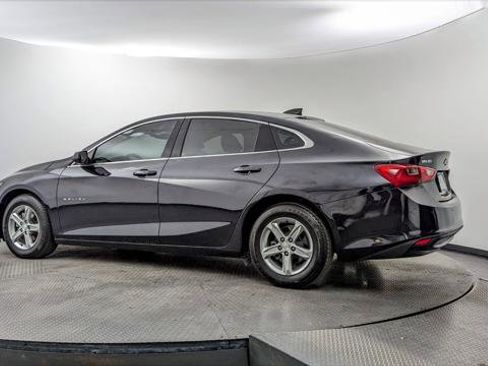 Used 2022 Chevrolet Malibu LS w/ Driver Confidence Package II image 6