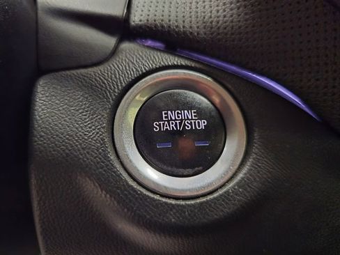 Used 2019 Chevrolet Equinox Premier image 21