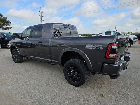 Used 2021 RAM 2500 Limited image 4