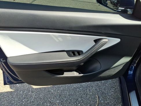 Used 2020 Tesla Model 3 Performance AWD/4WD image 13