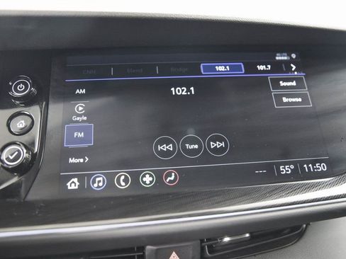 Used 2023 Buick Envision Essence image 19