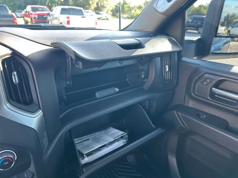 Used 2025 Chevrolet Silverado 2500 Custom w/ Custom Value Package AWD/4WD image 25