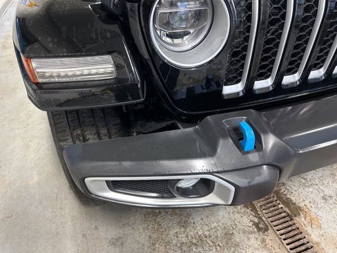 Used 2022 Jeep Wrangler Unlimited Sahara 4xe image 49