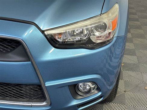 Used 2011 Mitsubishi Outlander Sport SE image 9