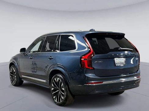 Used 2026 Volvo XC90 B5 Plus AWD/4WD image 12